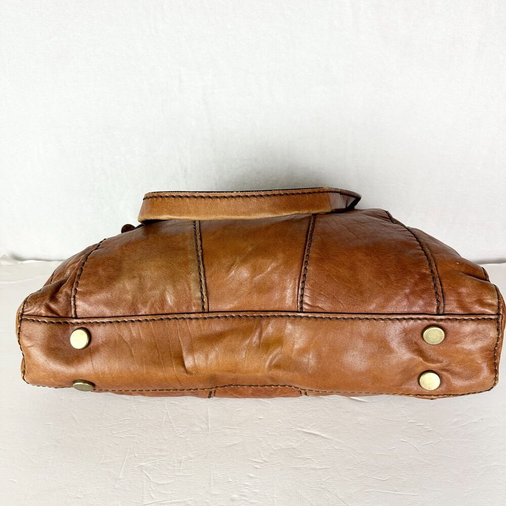 Fossil Fifty Four Vintage Leather Satchel Bag Purse Cognac Brown Y2K Key Charm - Picture 5 of 13